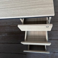 ワークデスク　机　作業机　勉強机　木目調　片袖タイプ　　デスクワゴンの画像