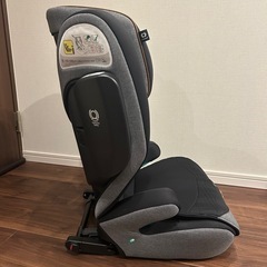Joie ジュニア
シート ISOFIX アイ・トレバー(カーボン)の画像