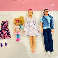 バービーと車のセット❣️の画像