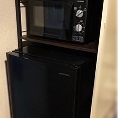 冷蔵庫、電子レンジ、ラック3点セットの画像