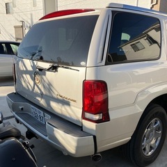 三井物産 新車並行/米国走行0km/キャデラックエスカレード05/1ナンバーの画像