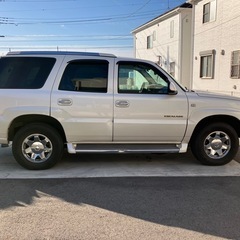 三井物産 新車並行/米国走行0km/キャデラックエスカレード05/1ナンバーの画像