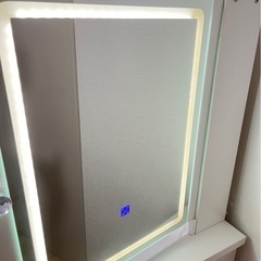  LEDライト付きドレッサー ホワイトの画像