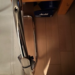 訳あり椅子二脚の画像