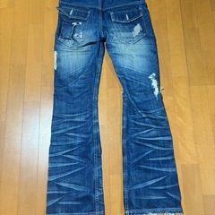 LIVERTINE ジーパン　サイズMの画像