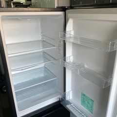 北九州市内配送無料　保証付き 2022年式 175L Hisense 冷蔵庫 HR-D1701Bの画像