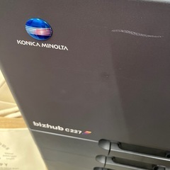 配送可能‼️携帯からもバッチリ使えます‼️業務用カラー複合機 bizhub C227  コニカミノルタの画像