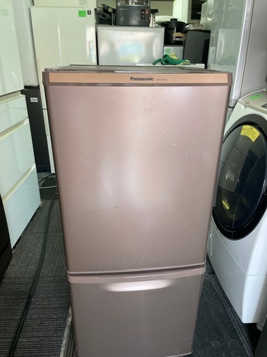 北九州市内配送無料　保証付き パナソニック Panasonic 冷蔵庫(138L 右開き) 2ドア シルバー NR-B148W