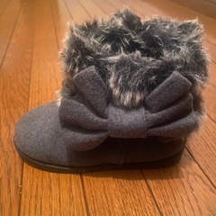 女の子用　キッズファーブーツの画像