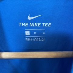 ナイキ NIKE 半袖Tシャツ Mサイズ ブルー グラフィックプリント TEE NIKE ナイキ Tシャツ 半袖 ブルー 半袖Tの画像