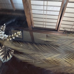 螺鈿座卓孔雀柄の画像