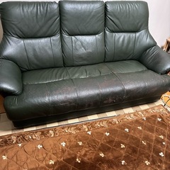 本革　
ソファの画像