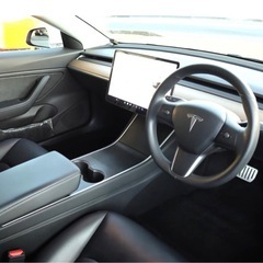 【爆速パフォーマンス】テスラ モデル3 AWD◆FSD自動運転対応◆走行3.1万km◆ガラスルーフ◆白×黒革の画像