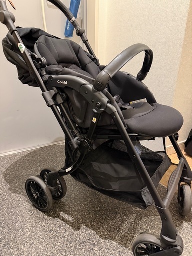 美品　combi ベビーカー スゴカル swich plus エッグショックab型 両対面式 新品レインカバー付き