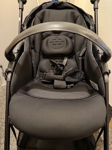 美品　combi ベビーカー スゴカル swich plus エッグショックab型 両対面式 新品レインカバー付き
