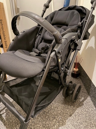 美品　combi ベビーカー スゴカル swich plus エッグショックab型 両対面式 新品レインカバー付き