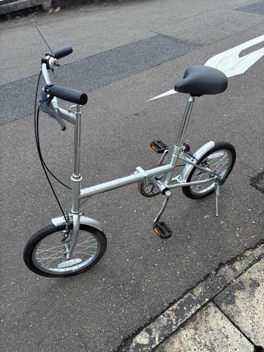 16インチ折りたたみ自転車