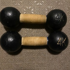 4キロ✖️2個　鉄アレイセットの画像