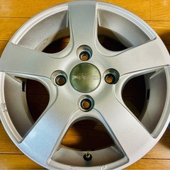 13インチ　アルミホイール４枚セット　 PCD100の画像