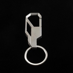 【新品】シルバー キーホルダー 車 キーリング メンズ おしゃれ 人気 カラビナ 便利 スマート シンプル メタリック メンズ 男性の画像