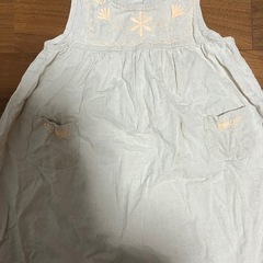 ワンピースとビスチェのセット　サイズ90-100センチの画像