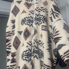 XL もこもこジップジャケットの画像