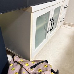 テレビ台の画像