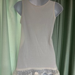TOPVALU 白のタンクトップ Mサイズ☆の画像