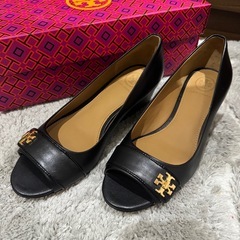 TORYBURCH トリーバーチ　パンプス　美品　22.5cmの画像