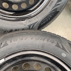 フリード純正タイヤほぼ新品の画像