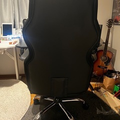 クッション多めゲーミングチェアの画像