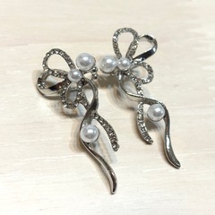 ②イヤーカフ 2個セット パール リボン ジルコニア 韓国風 フランス風の画像