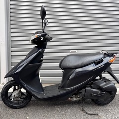 5427.定番人気　アドレスv50 シート、ミラー新品　千葉県柏市　即日配送、自走引き取りも可能の画像