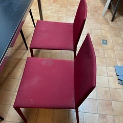 4人用ダイニングテーブル椅子の画像