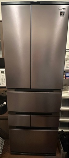 「取引中」SHARP 457L 大型冷蔵庫【定価21万円】（プラズマクラスター搭載・6ドア）