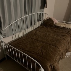 ニトリ　　ベッドフレームの画像