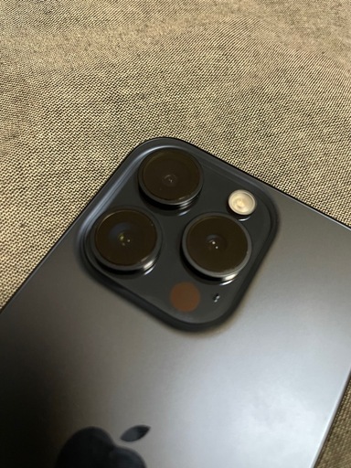 iPhone15pro 256g  バッテリー100%