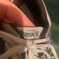 アシックスASICSランニングシューズTJG138グレー&ブラック　27センチの画像