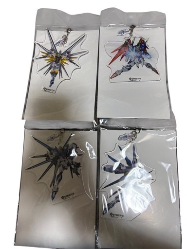 機動戦士ガンダムSEED FREEDOM アクリルスタンド4個セット