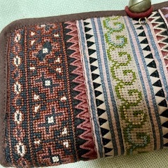 【新品未使用】モン族古布刺繍の長財布③ブラウン系の画像