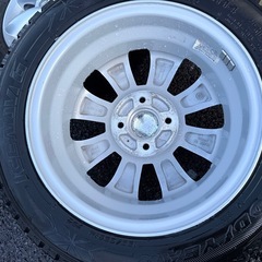 スダットレスタイヤ 冬用タイヤの画像