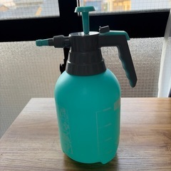 ジョウロの画像