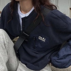 ネイビーフリース　Lの画像