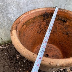 植木鉢（陶器）大の画像