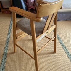 木製椅子　木製　ベビーチェア　ハイチェアの画像