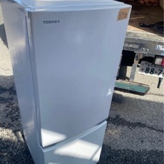 NO B590🌈福岡市内配送設置無料✨🌈GR-R15BS-W 冷蔵庫 BSシリーズ セミマットホワイト [153L /2ドア /右開きタイプ] 2020年の画像