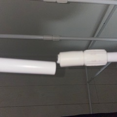 ニトリ 伸縮押入ハンガーラック （YB2c05）の画像