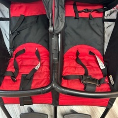 双子年子ベビーカーの画像