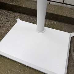 テレビスタンドの画像