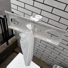 テレビスタンドの画像